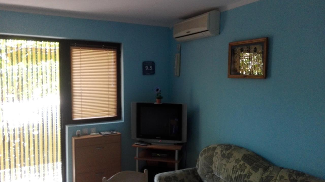 Apartments Penovic Котор Екстер'єр фото